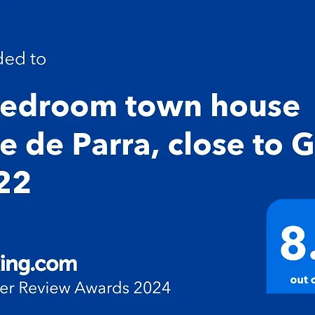 4 Bedroom Town House Vale De Parra, Close To Gale At22 * ギーア
