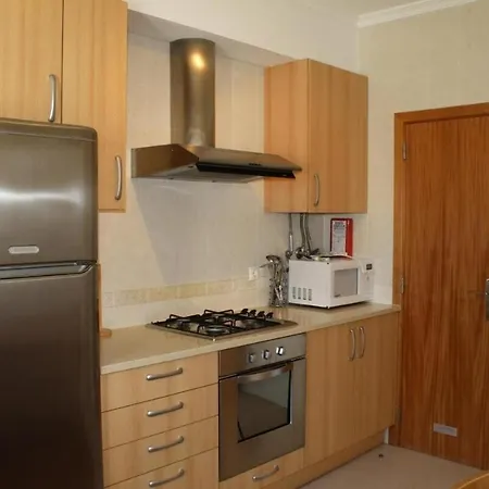4 Bedroom Town House Vale De Parra, Close To Gale At22