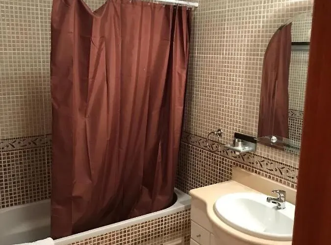 4 Bedroom Town House Vale De Parra, Close To Gale At22 * Guia (Faro)