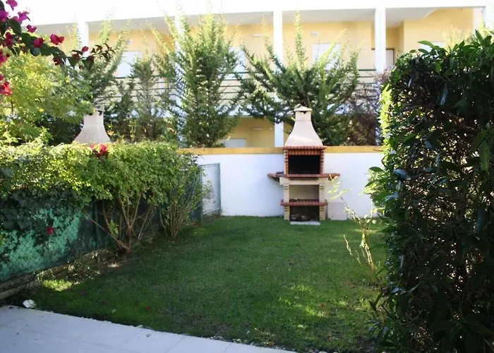 4 Bedroom Town House Vale De Parra, Close To Gale At22 Villa *